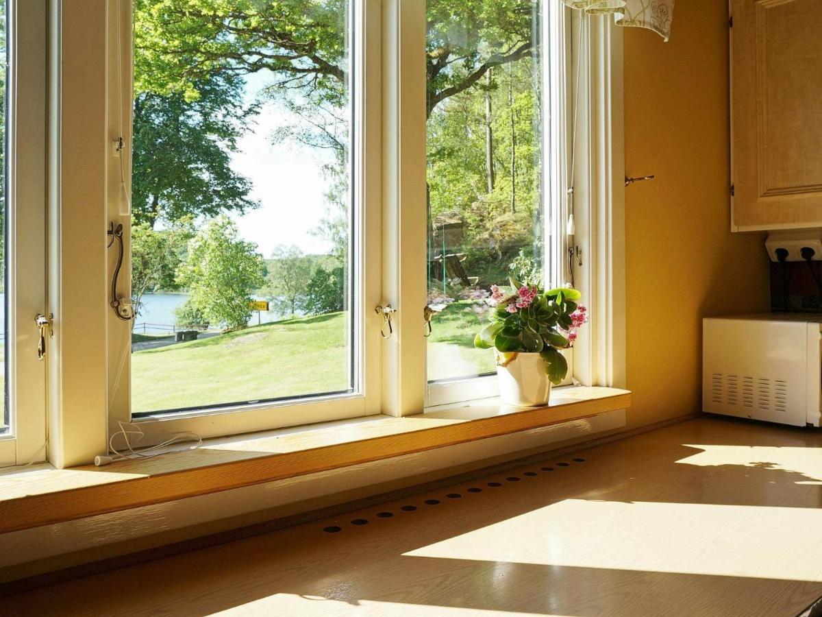 6 Person Holiday Home In Ullared Exterior photo